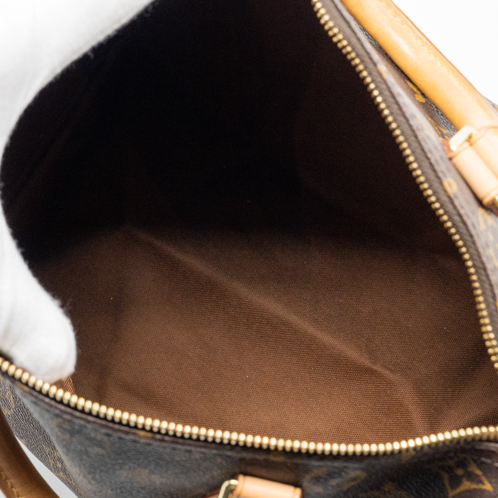 louis-vuitton-speedy-30-monogram-canvas-ghw-9