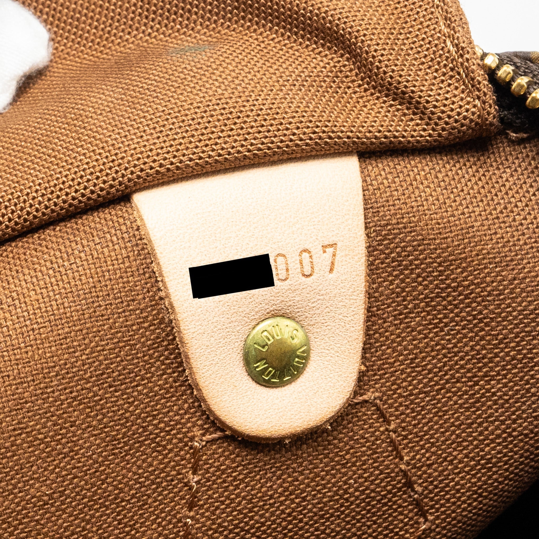 louis-vuitton-speedy-30-monogram-canvas-ghw-9