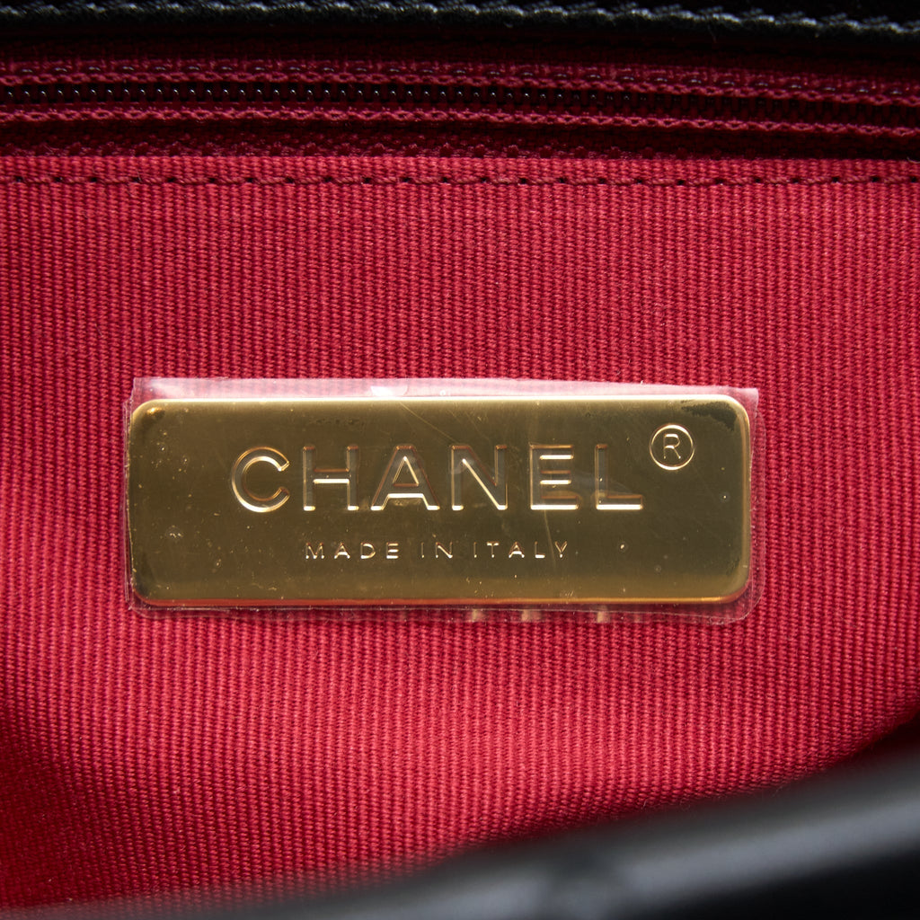 chanel-medium-19-bag-goatskin-black-multicolour-hardware-1