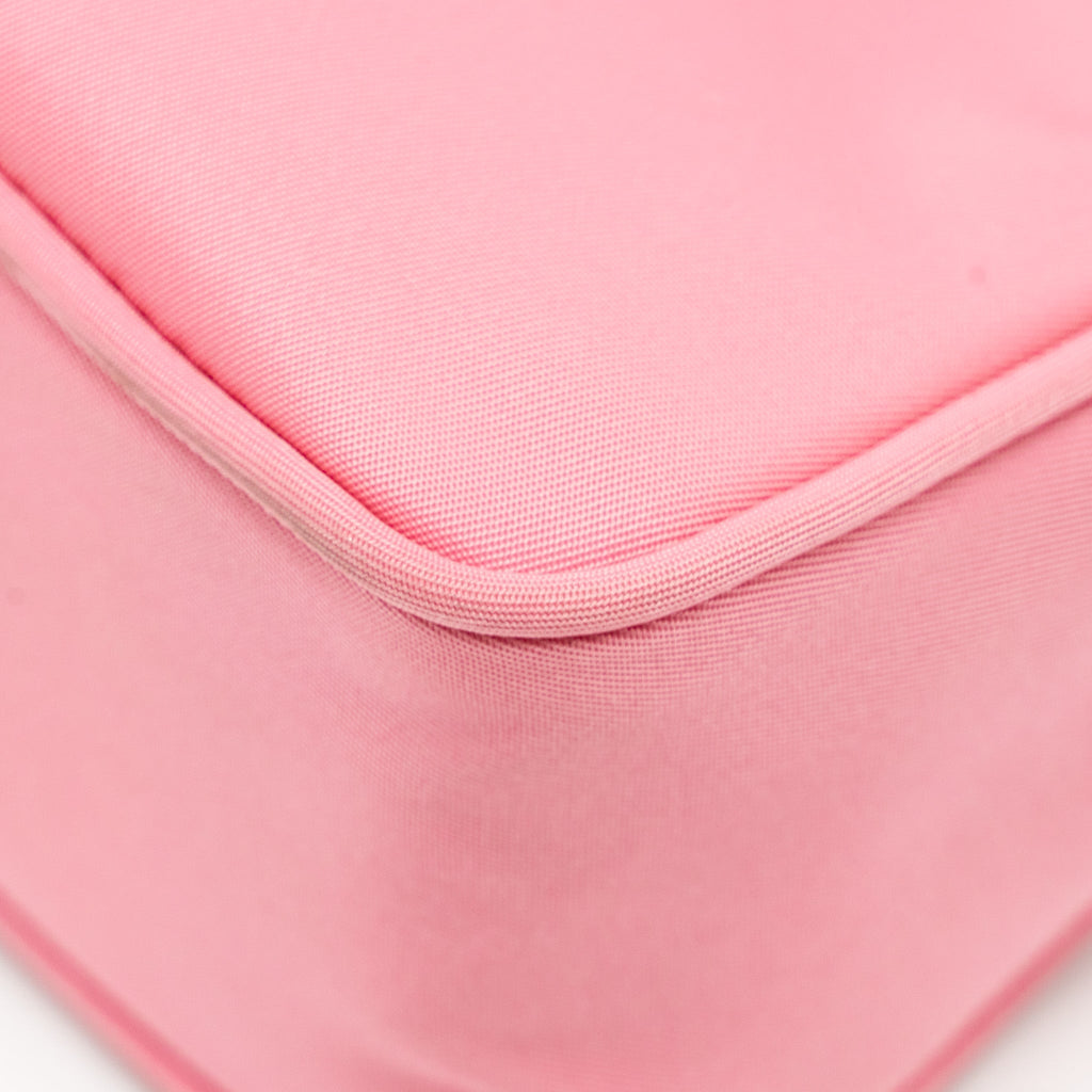 prada-re-edition-2000-mini-bag-re-nylon-pink-shw-copy