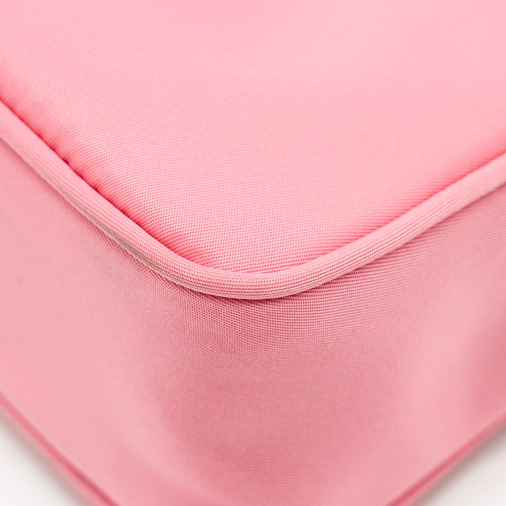 prada-re-edition-2000-mini-bag-re-nylon-pink-shw-copy