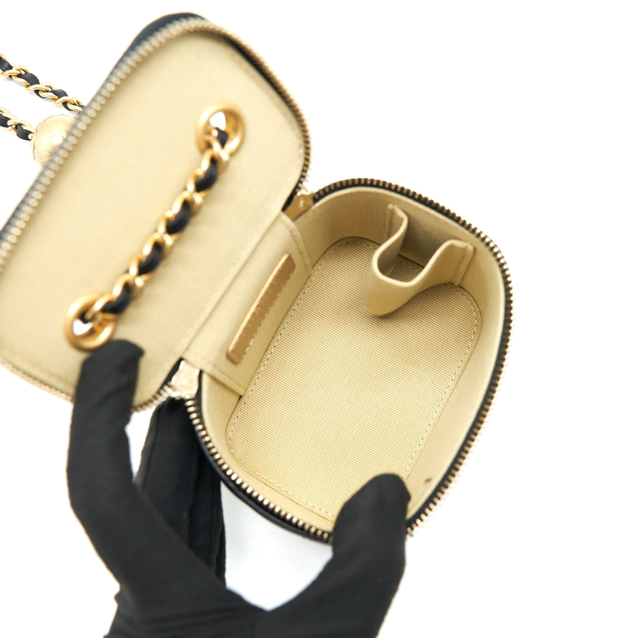 chanel-22c-pearl-crush-mini-vanity-lambskin-with-chain-black-ghw