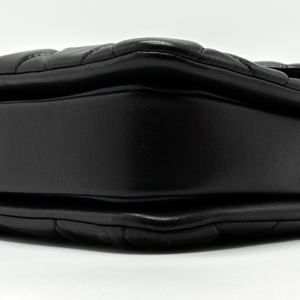 chanel-medium-trendy-cc-lambskin-black-ghw
