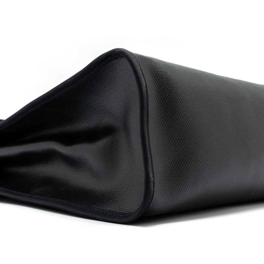 hermes-herbag-31-zip-bag-toile-h-berline-canvas-hunter-black-ecru-shw-stamp-z