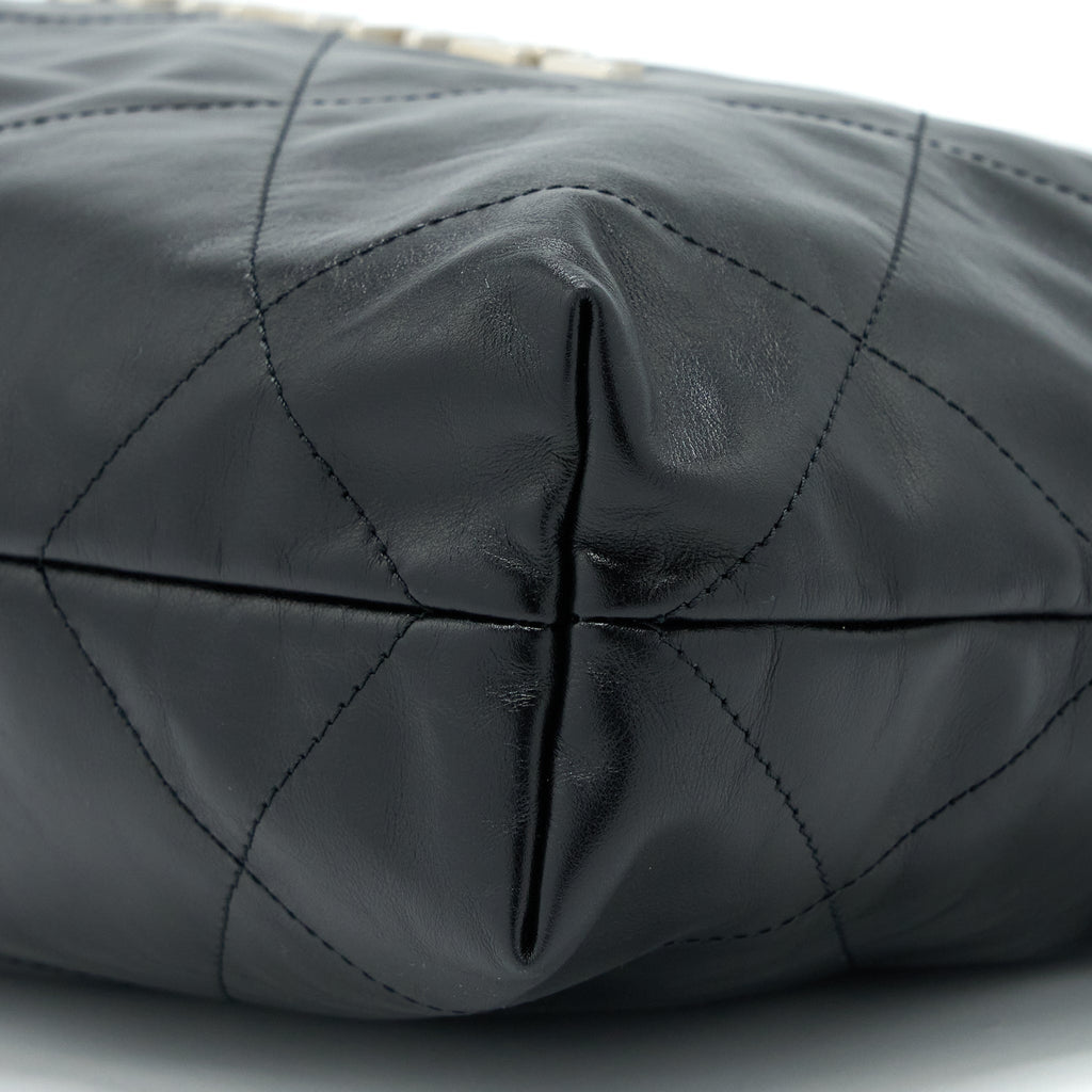 chanel-small-22-bag-calfskin-black-shwmicrochip