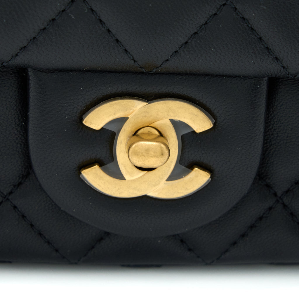 chanel-pearl-crush-mini-rectangular-lambskin-black-brush-ghw-microchip