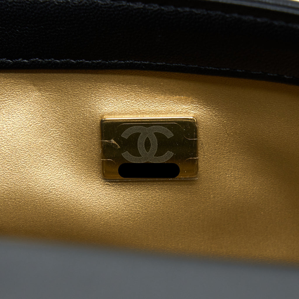 chanel-pearl-crush-mini-rectangular-lambskin-black-brush-ghw-microchip