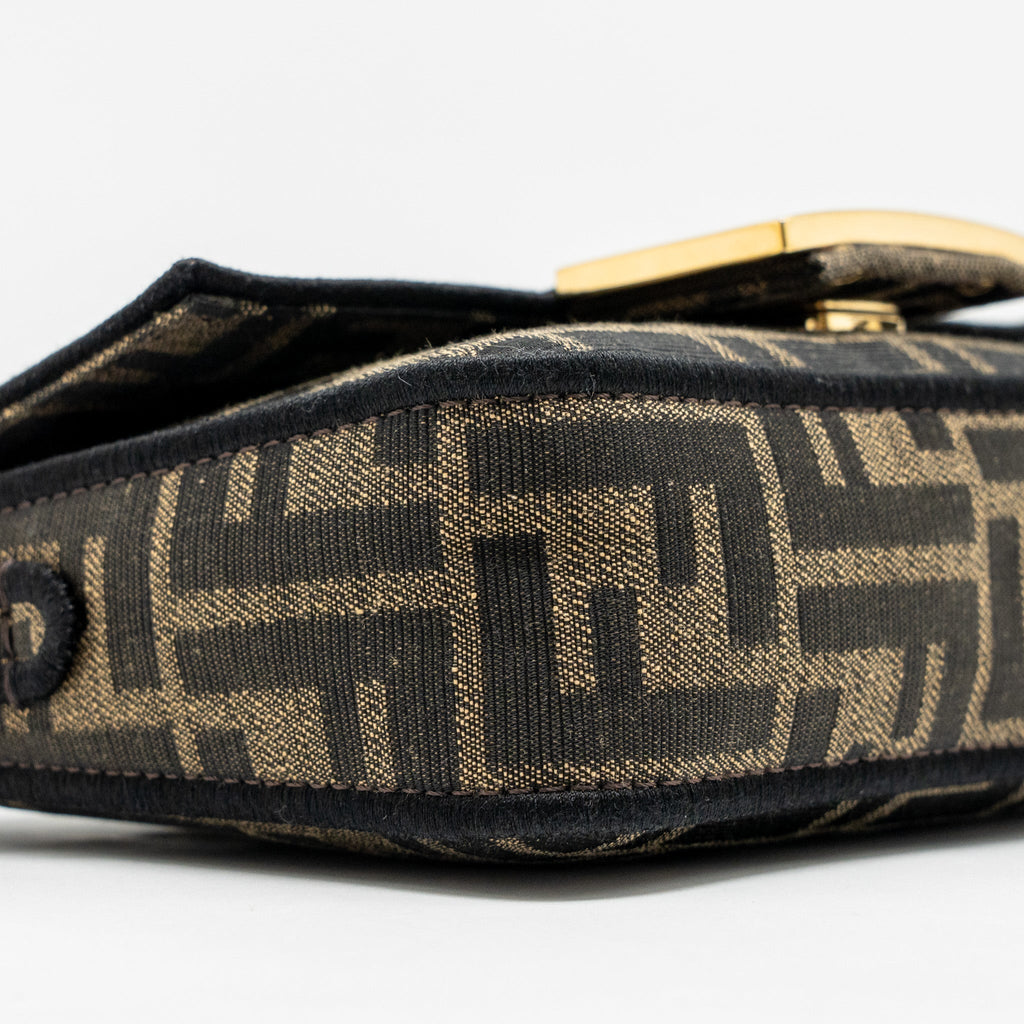 fendi-mini-baguette-ff-jacquard-canvas-brown-ghw