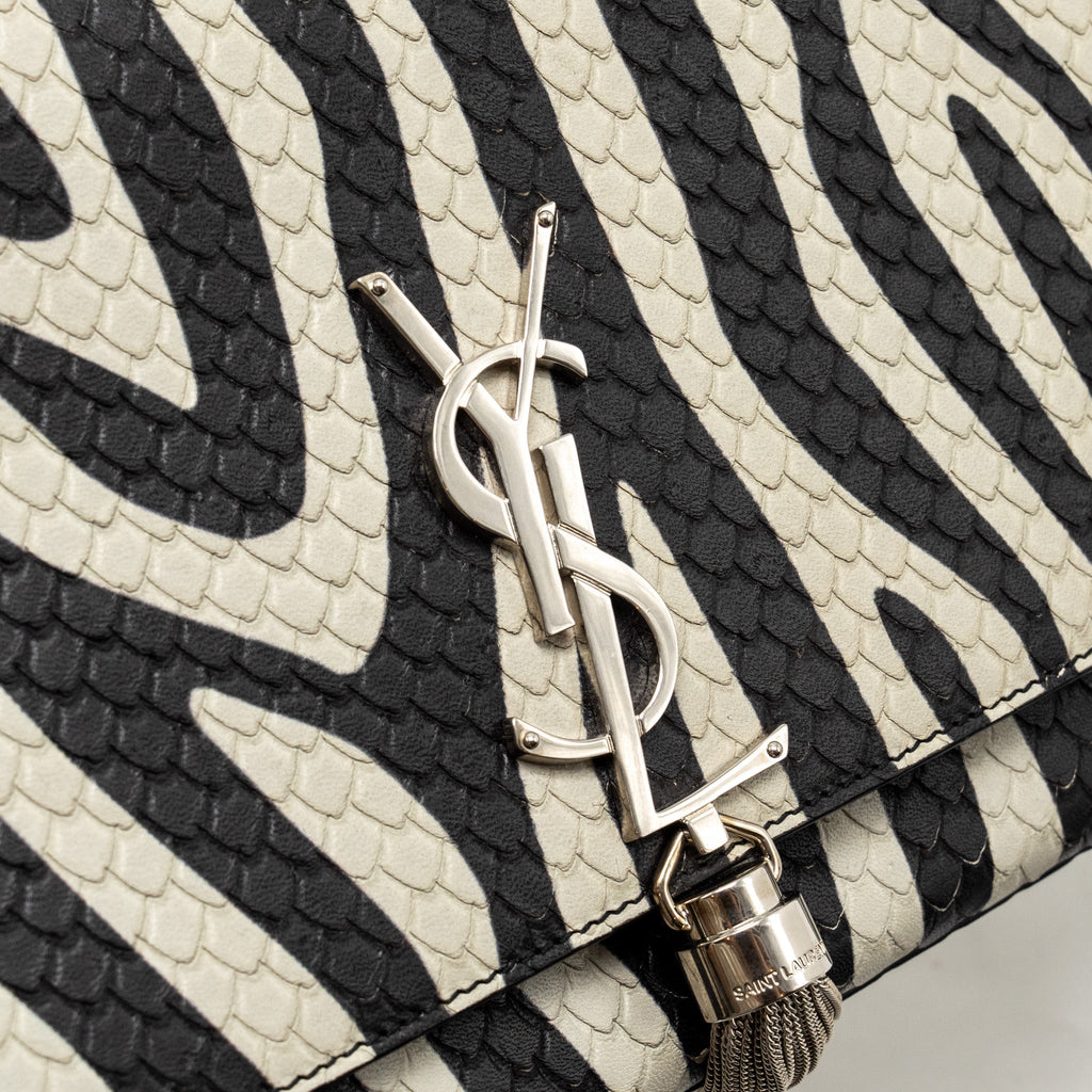 saint-laurent-ysl-medium-kate-shoulder-bag-with-tassel-embossed-leather-black-white-shw