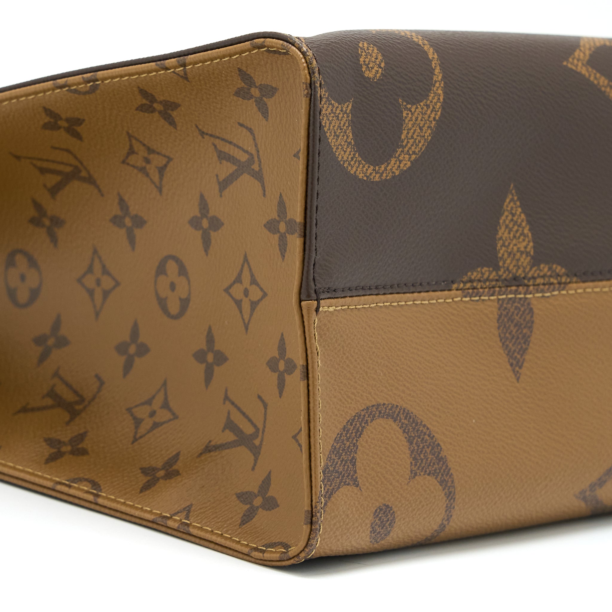 louis-vuitton-on-the-go-mm-monogram-coated-monogram-reverse-canvas-ghw