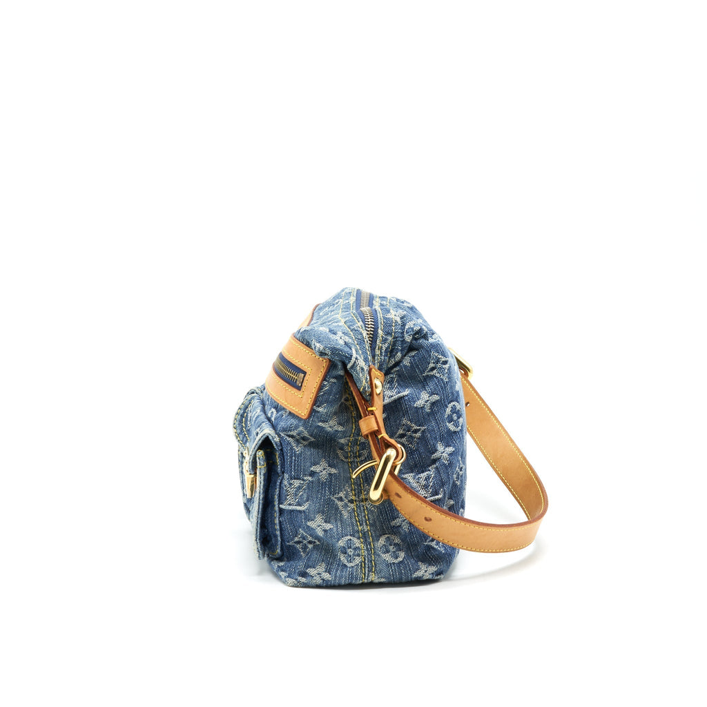 louis-vuitton-baggy-pm-denim-monogram-shoulder-bag