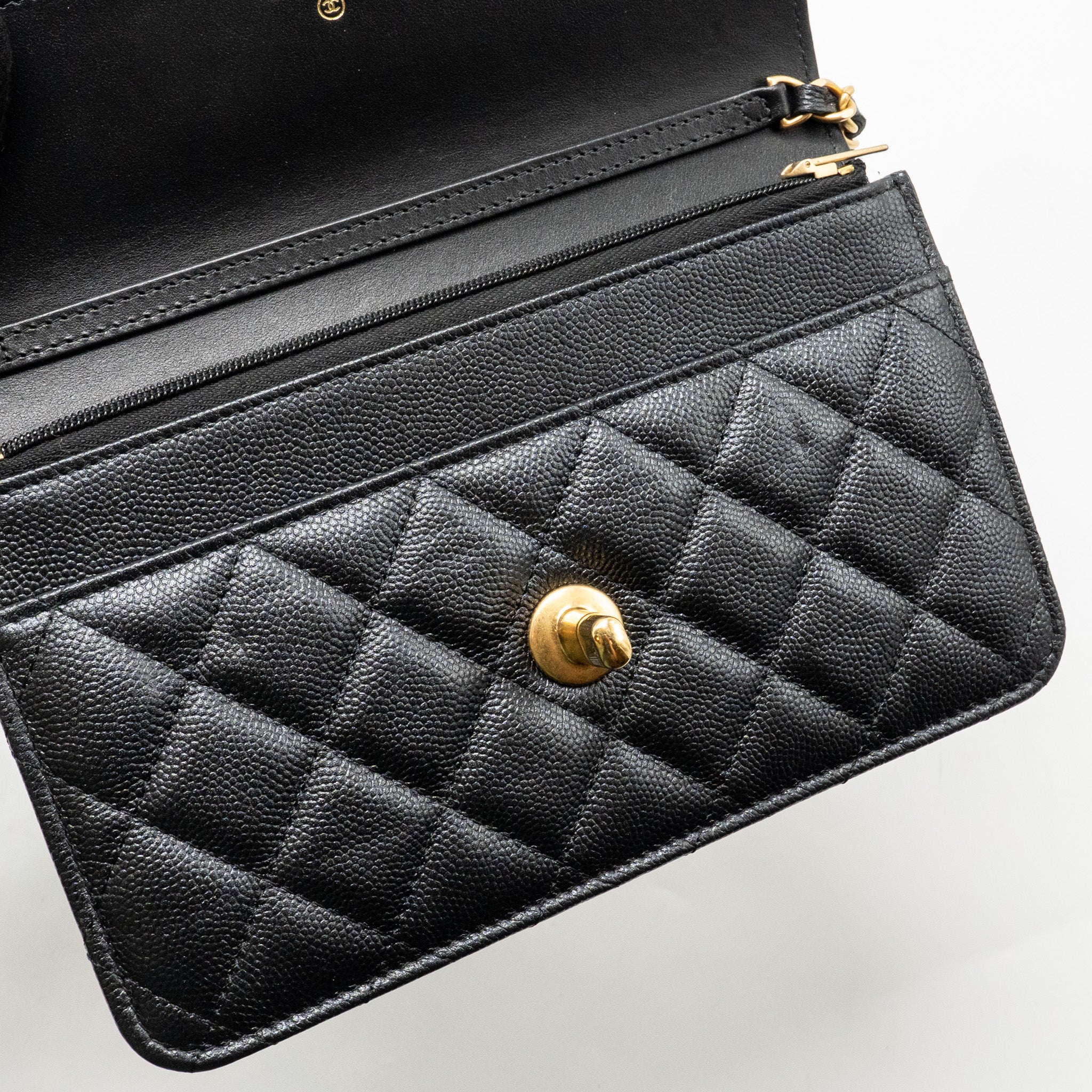 chanel-23b-wallet-on-chain-with-adjustable-chain-caviar-black-ghw-microchip-copy