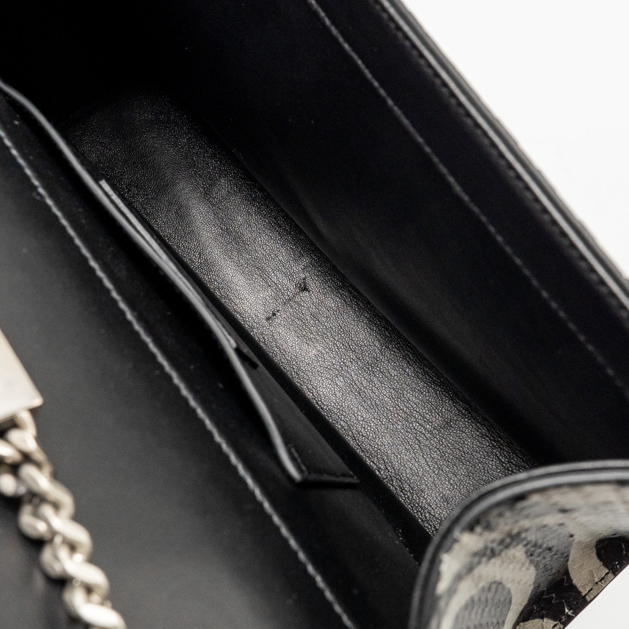 saint-laurent-ysl-medium-kate-shoulder-bag-with-tassel-embossed-leather-black-white-shw