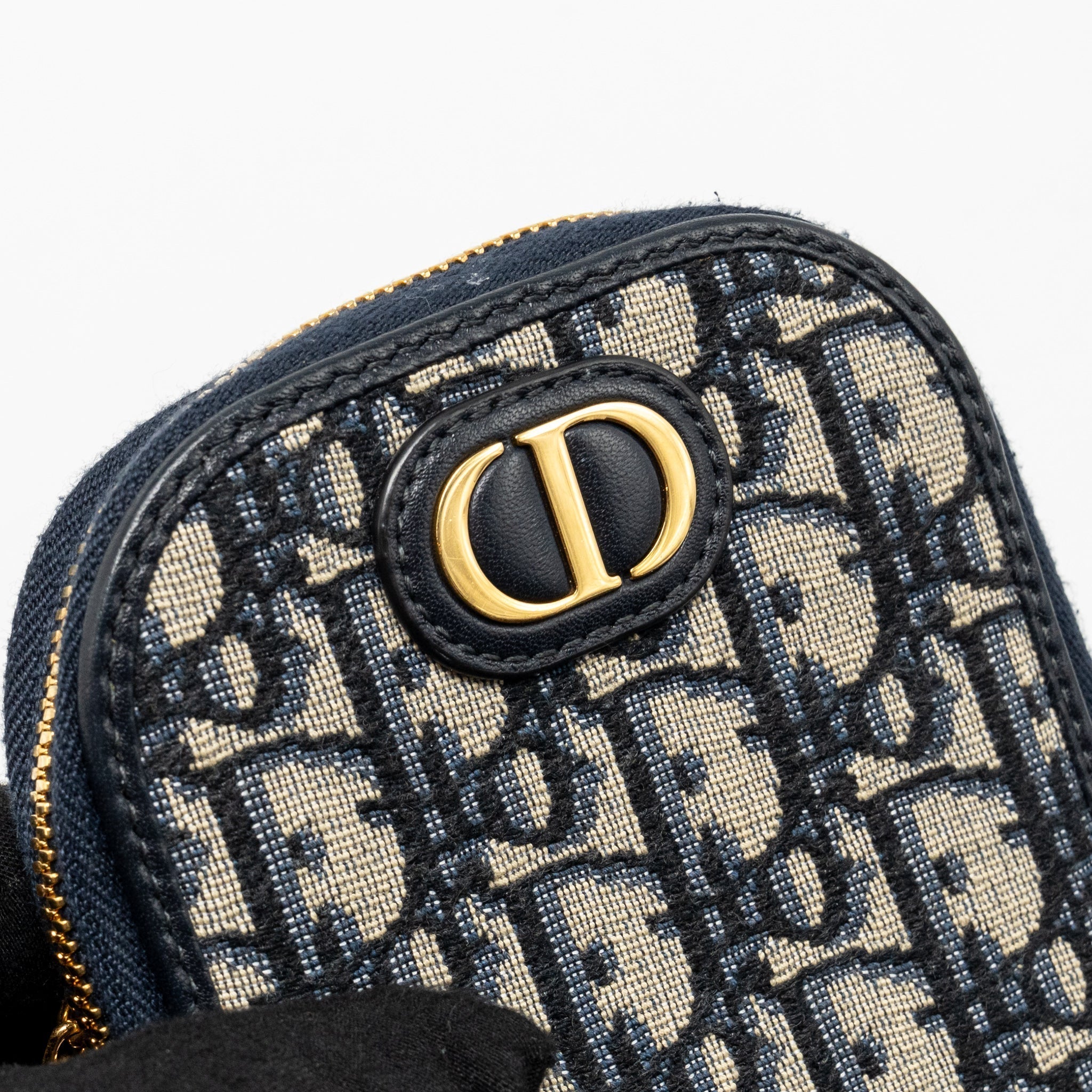 dior-30-montaigne-phone-pouch-oblique-jacquard-canvas-navy-ghw