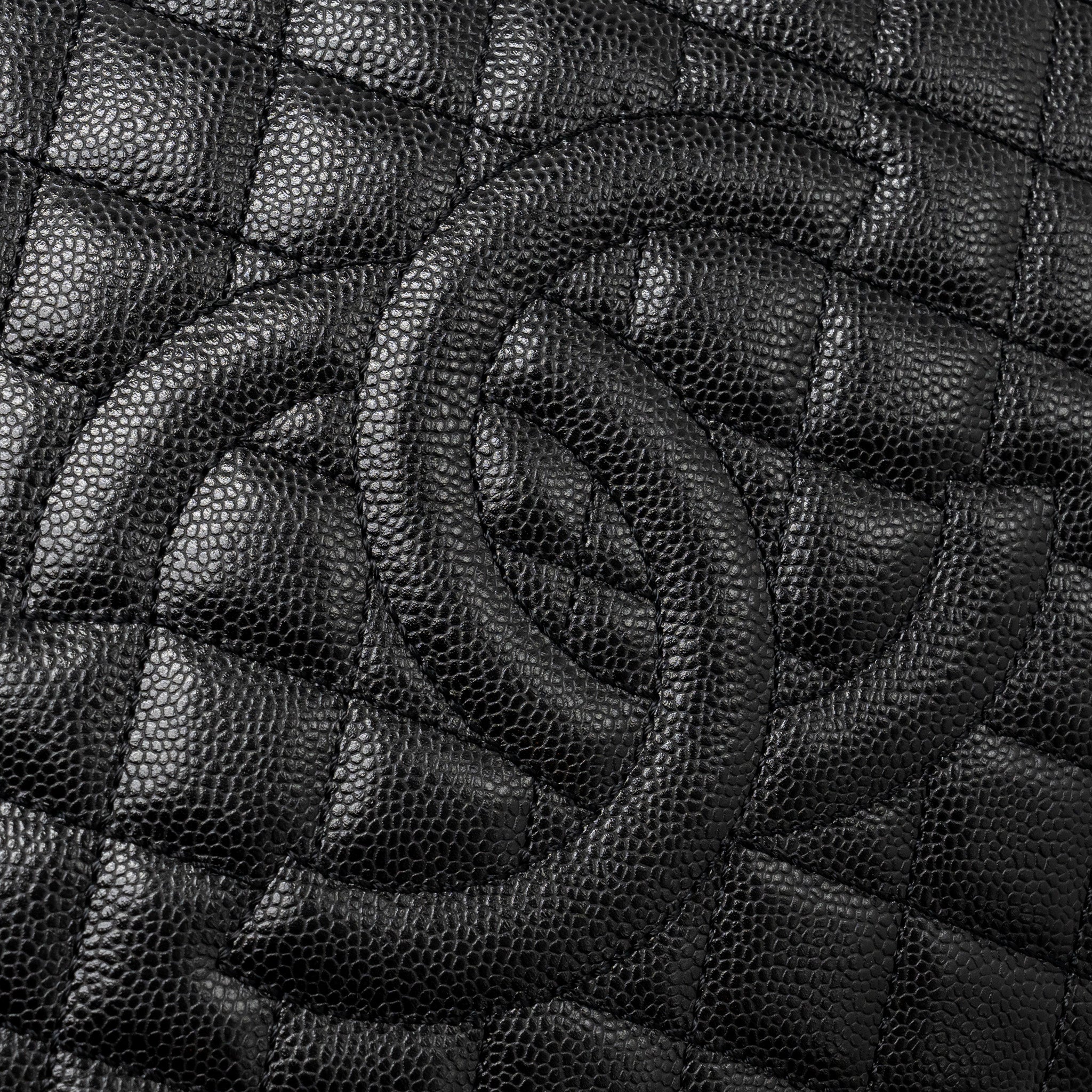 chanel-grand-shopping-tote-gst-caviar-black-shw-3