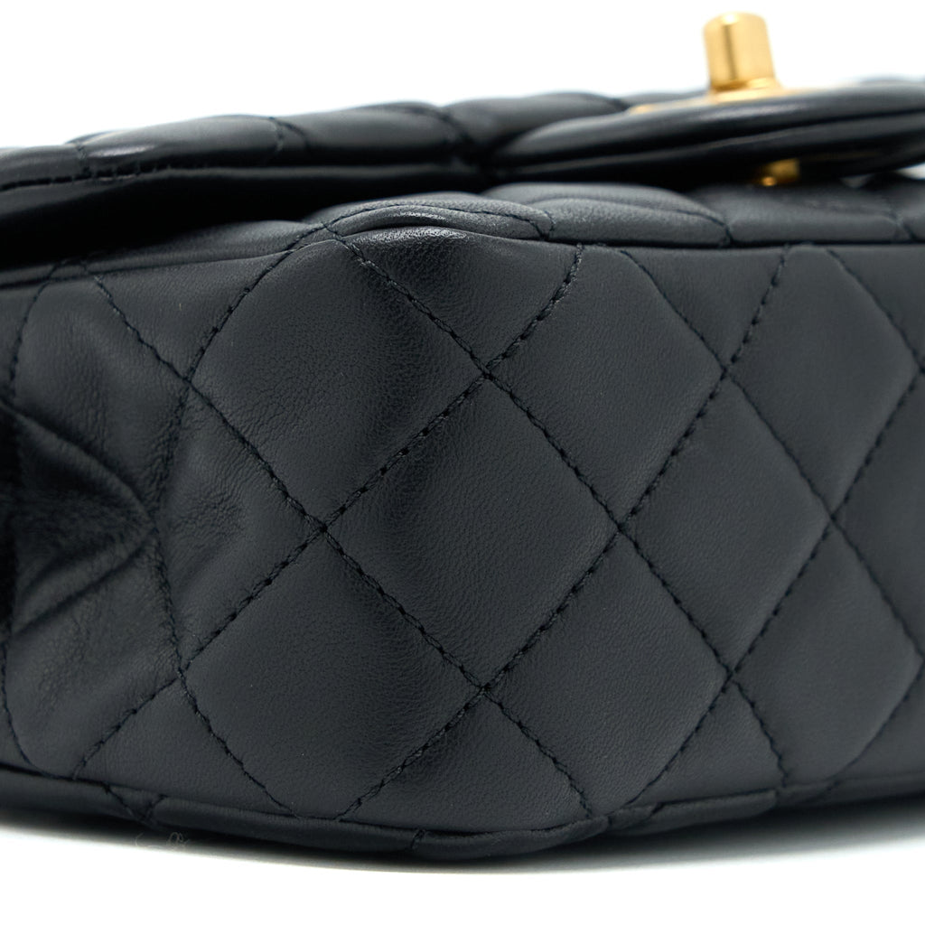 chanel-pearl-crush-mini-rectangular-flap-bag-lambskin-black-ghw-microchip-2