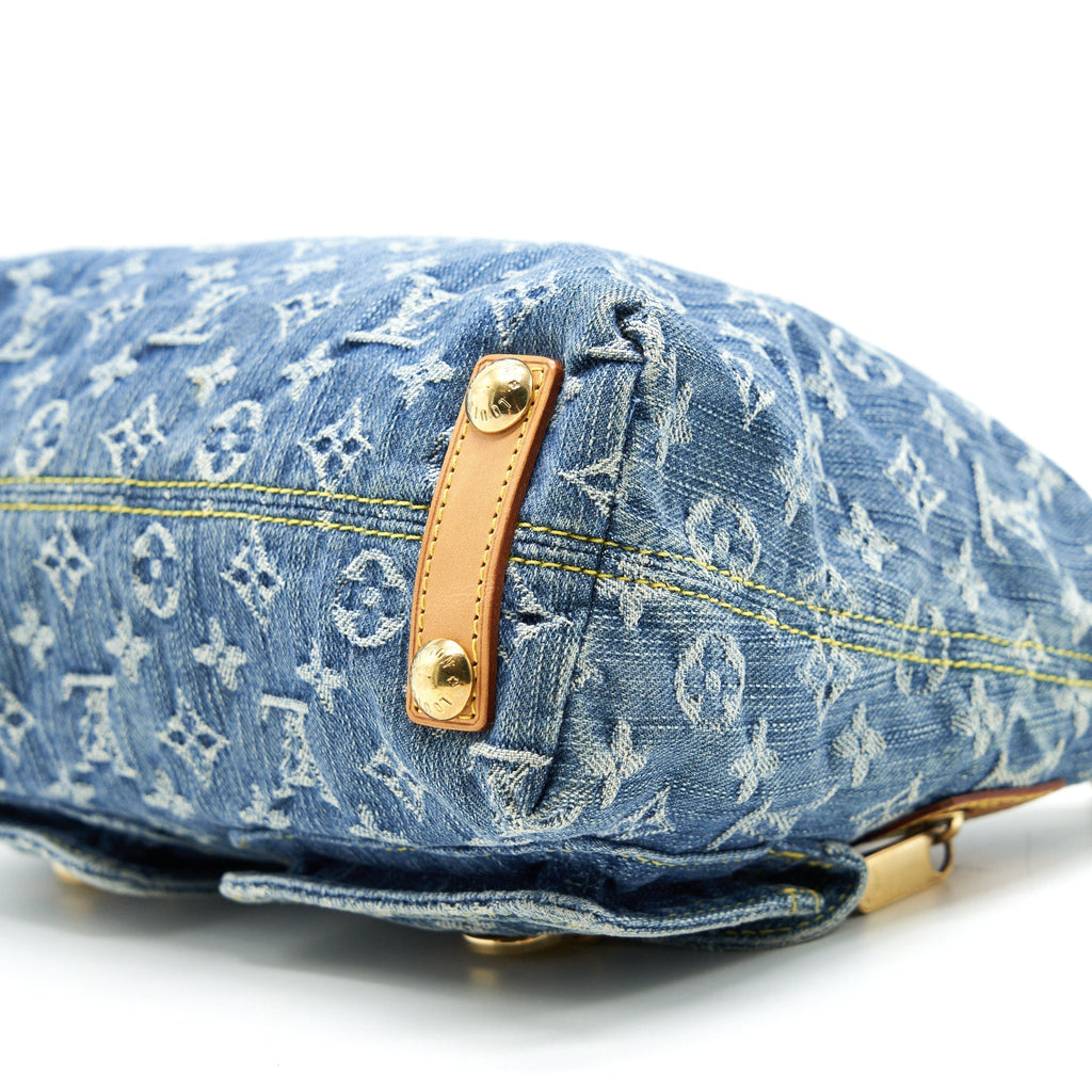 louis-vuitton-baggy-pm-denim-monogram-shoulder-bag