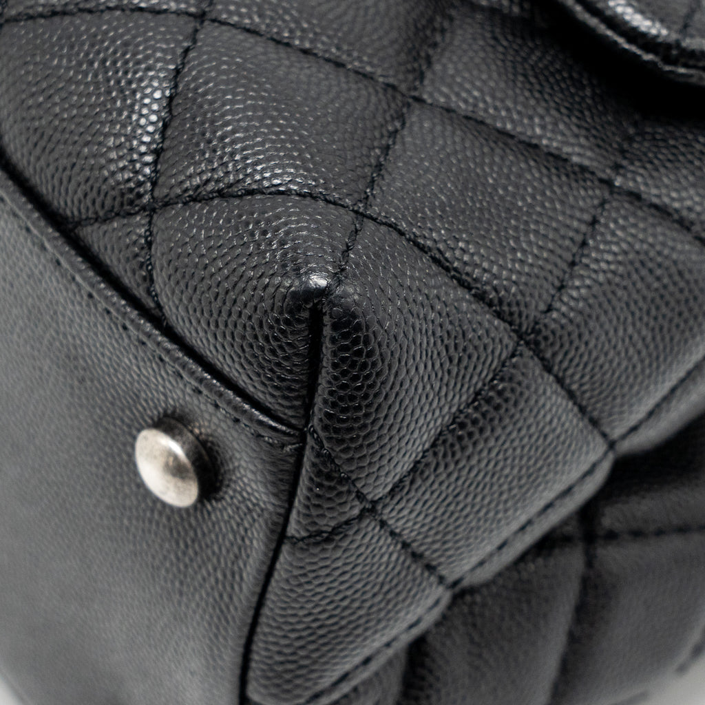 chanel-medium-coco-handle-caviar-lizard-handle-black-burgundy-ruthenium-hardware-1