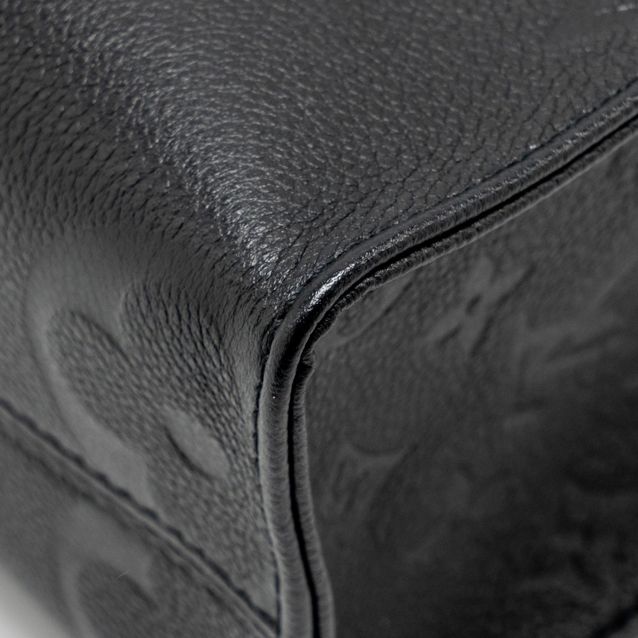 louis-vuitton-onthego-pm-monogram-calfskin-black-ghw