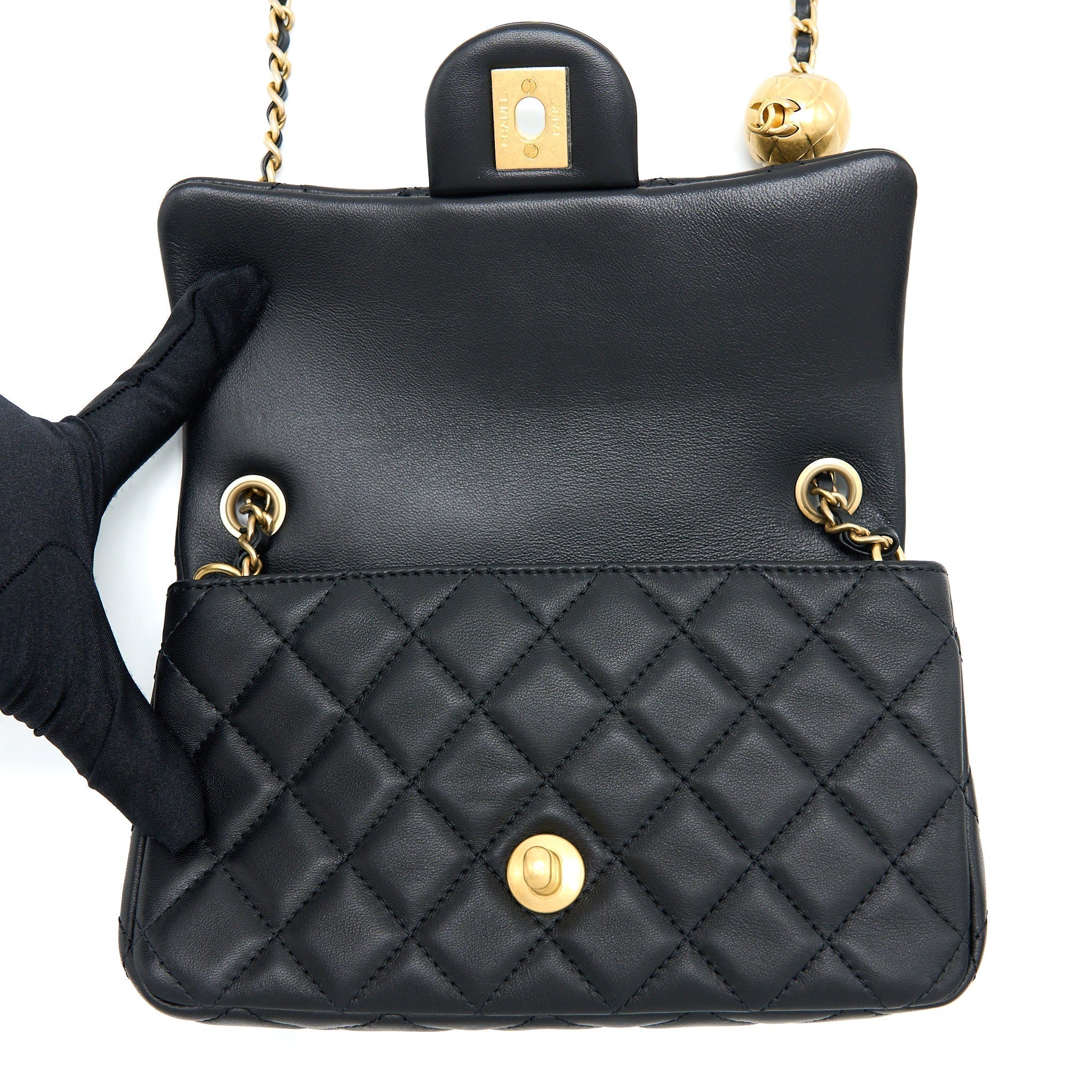 chanel-pearl-crush-mini-rectangular-flap-bag-lambskin-black-ghw-microchip-2