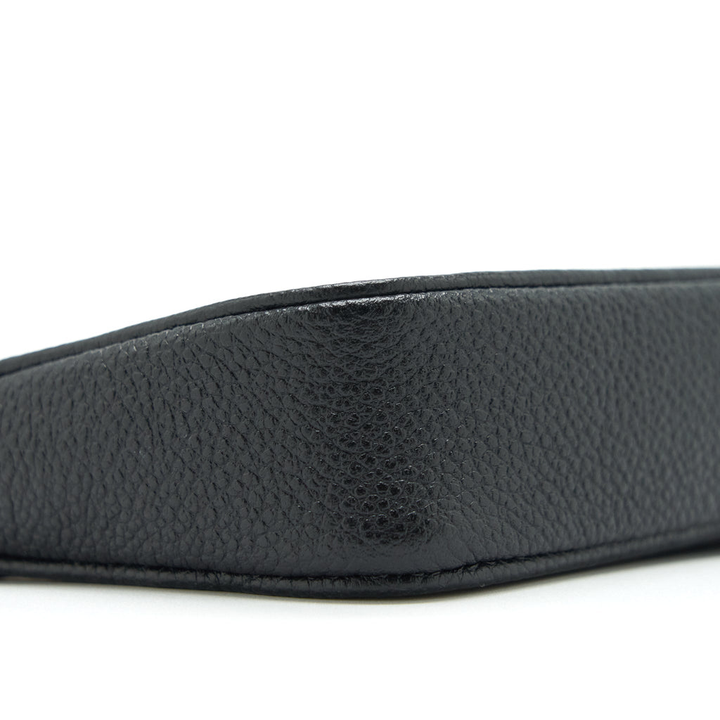 louis-vuitton-mini-pochette-accessories-bicolour-monogram-em-reintegration-black