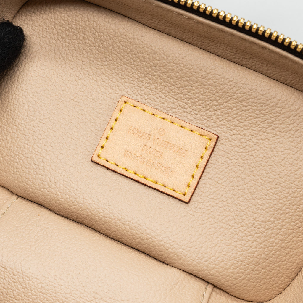 louis-vuitton-nice-nano-monogram-canvas-2