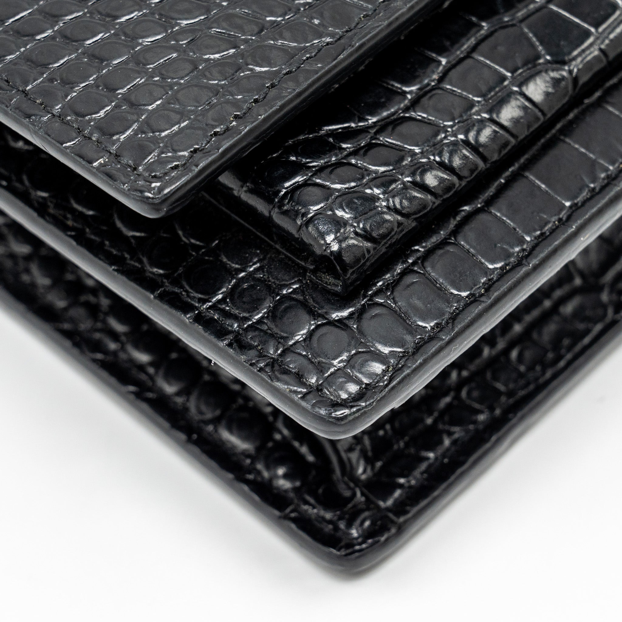 saint-laurent-ysl-sunset-bag-crocodile-embossed-calfskin-black-shw