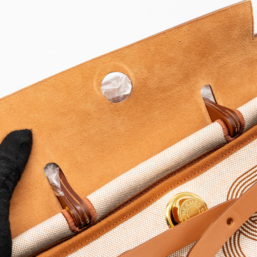 hermes-herbag-31-zip-bag-toile-h-plume-canvas-hunter-leather-fauve-ecru-beige-ghw-stamp-b