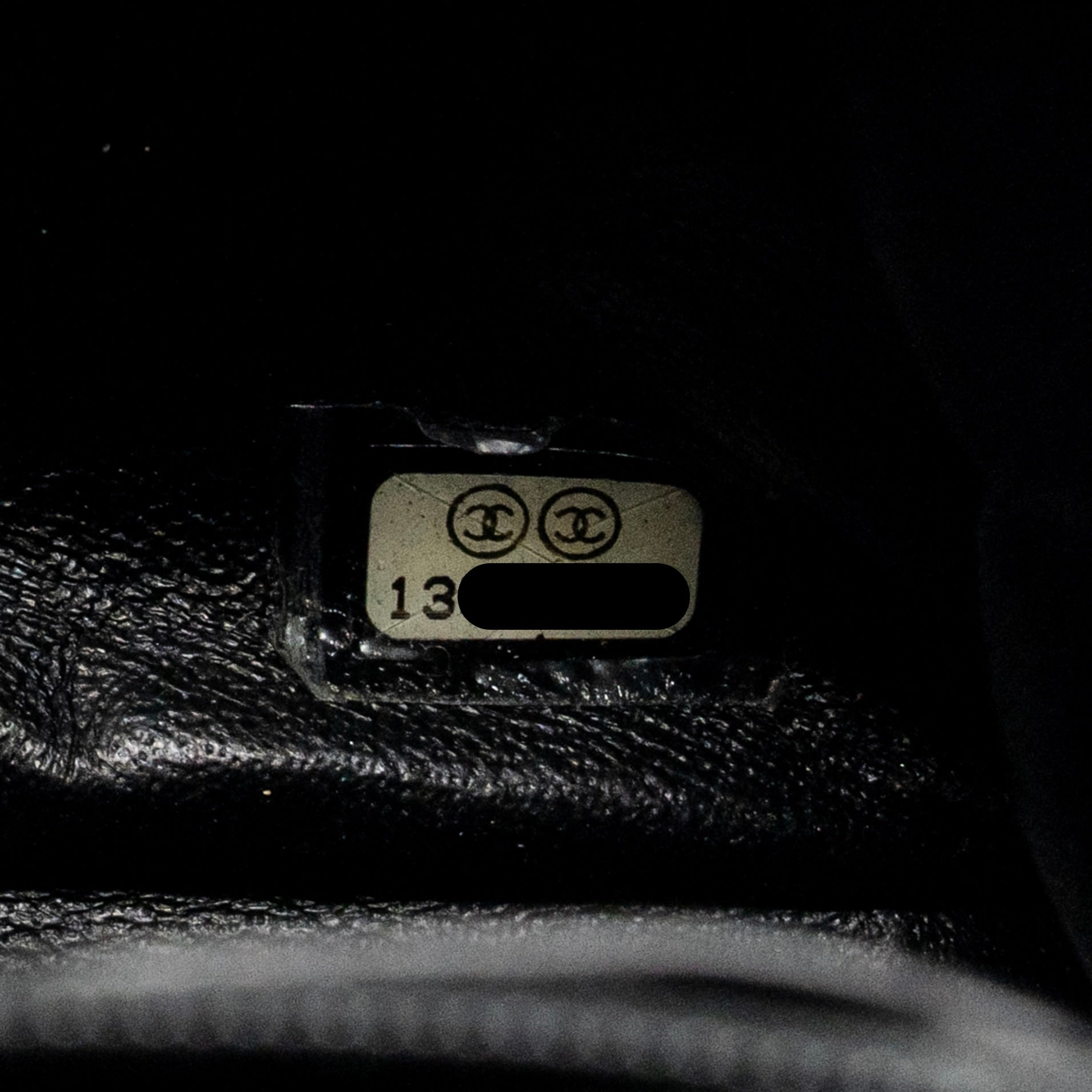 chanel-jumbo-classic-single-flap-bag-caviar-black-shw-1