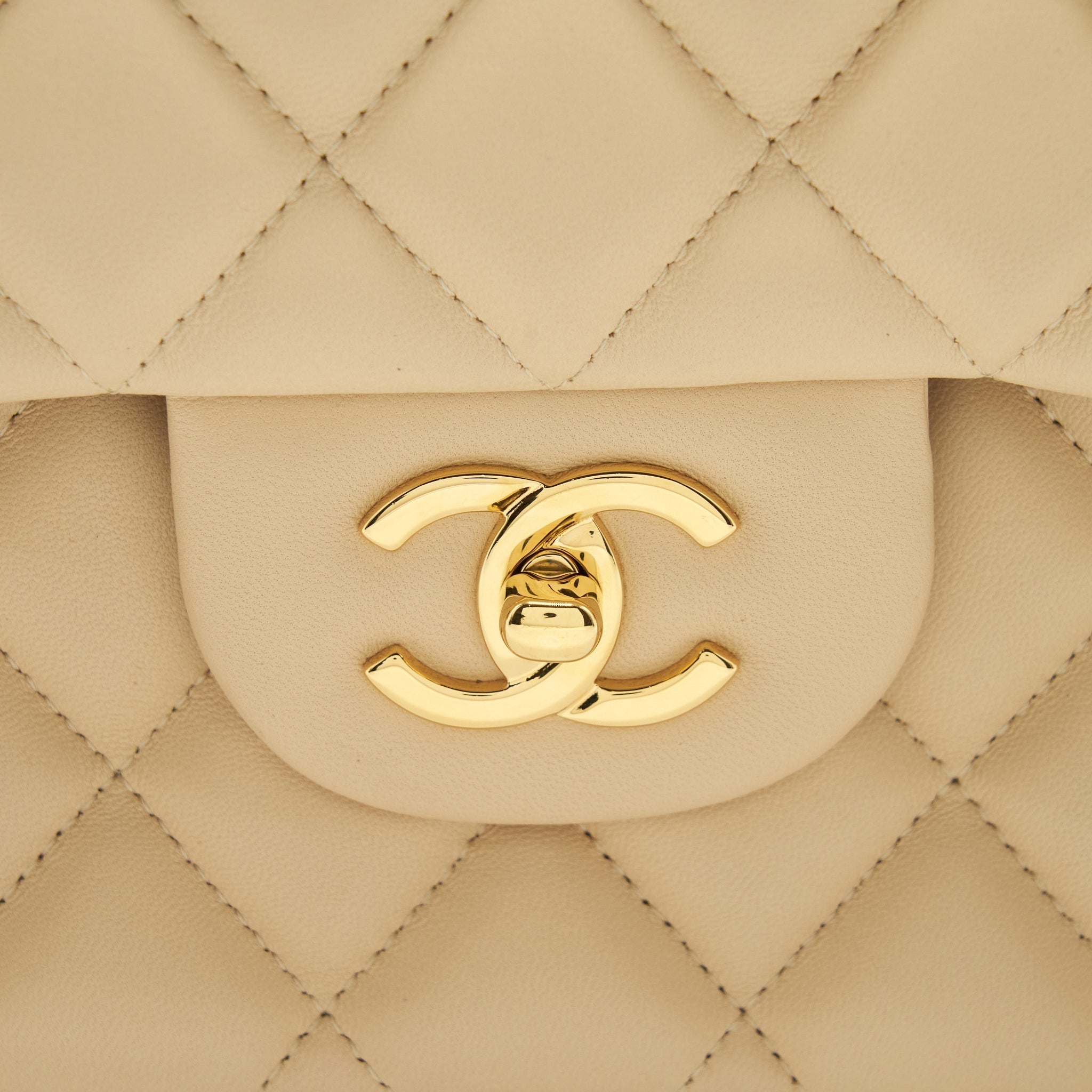 chanel-jumbo-classic-double-flap-bag-lambskin-beige-lghw