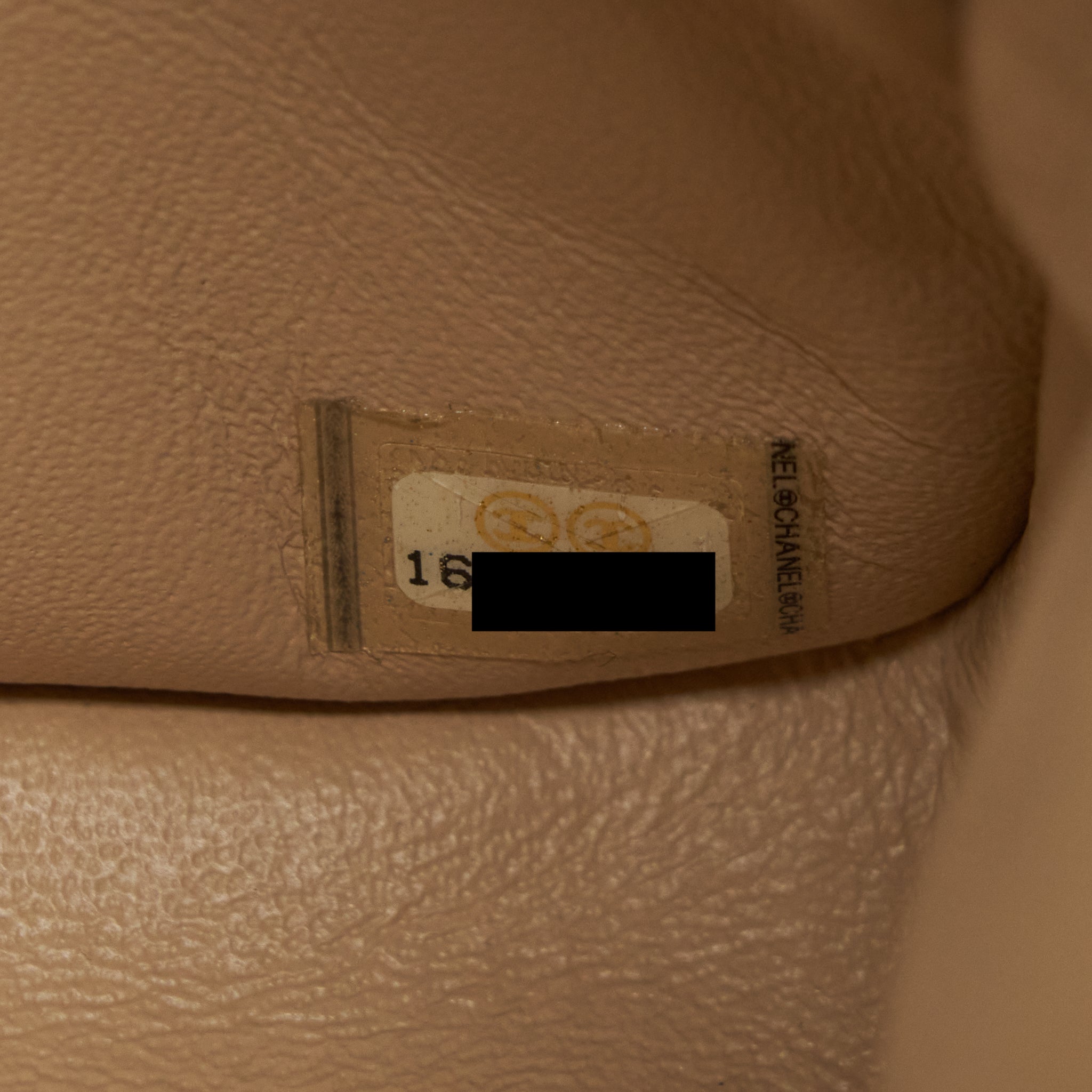 chanel-jumbo-classic-double-flap-bag-lambskin-beige-lghw