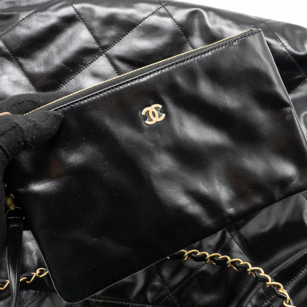 chanel-medium-22-bag-shiny-calfskin-black-ghw-microchip-4