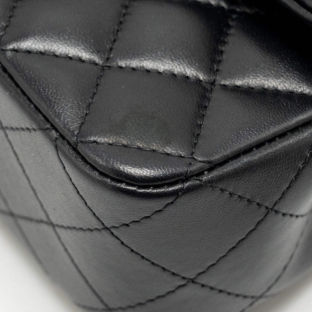 chanel-so-black