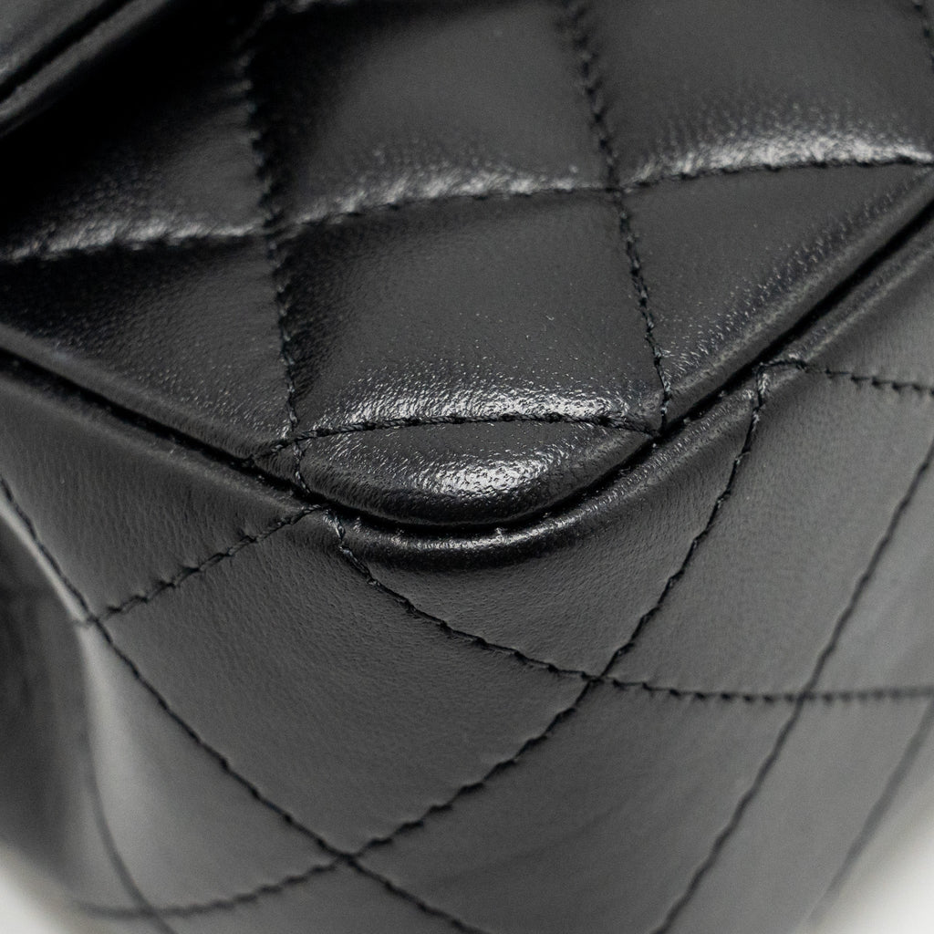 chanel-so-black