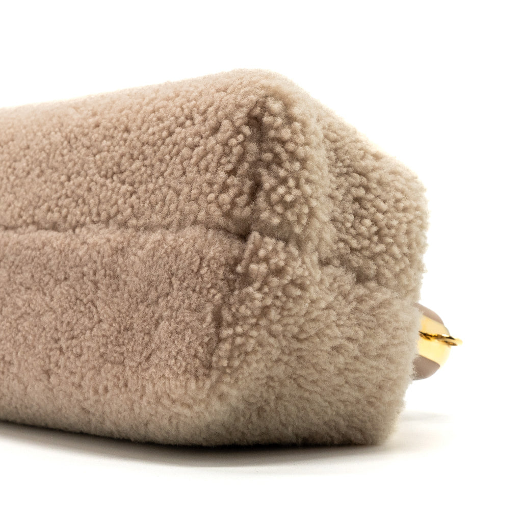 fendi-first-medium-lambskin-shearling-light-beige-ghw