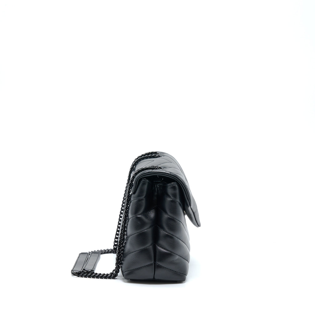 saint-laurent-ysl-loulou-bag-black-with-black-hardware