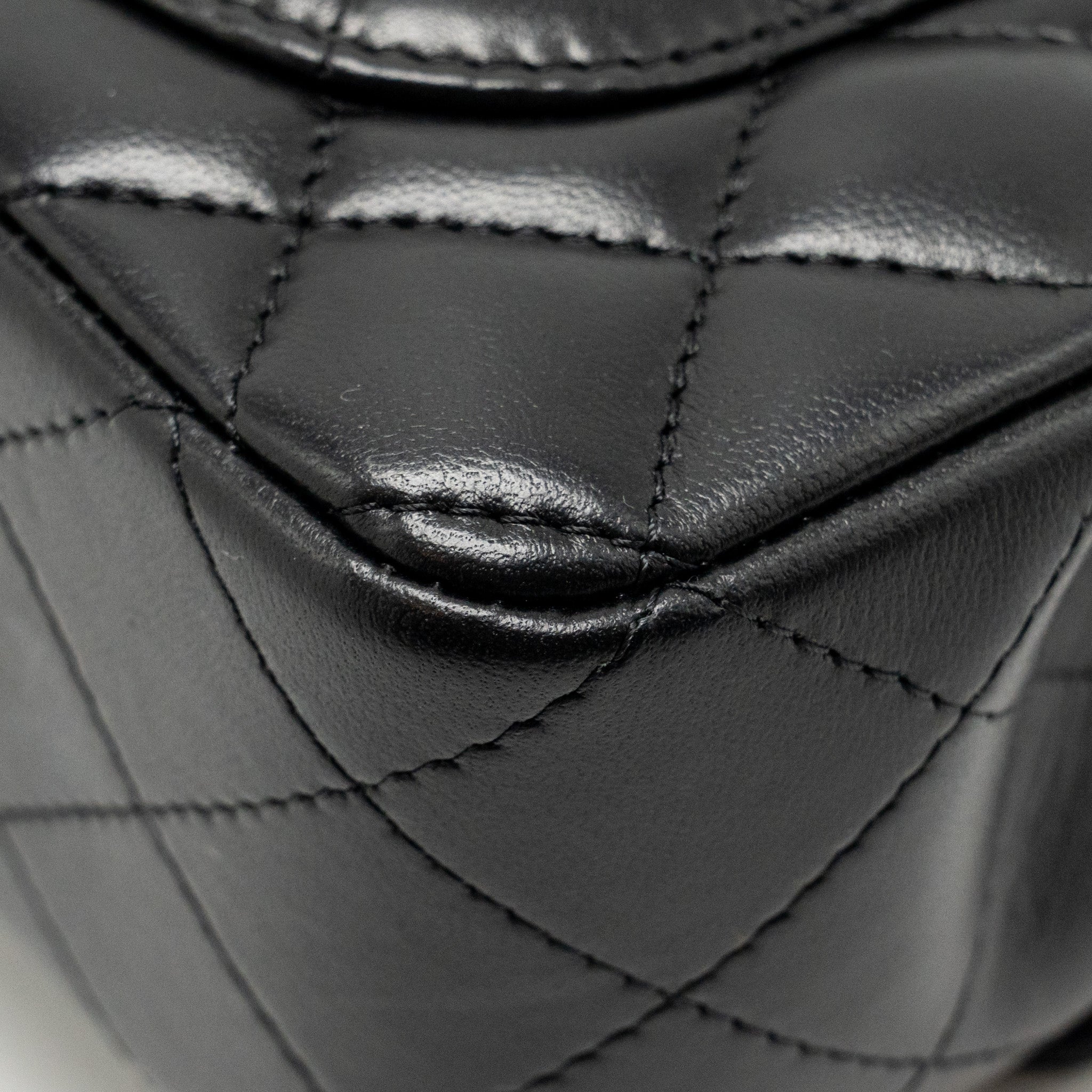 chanel-so-black