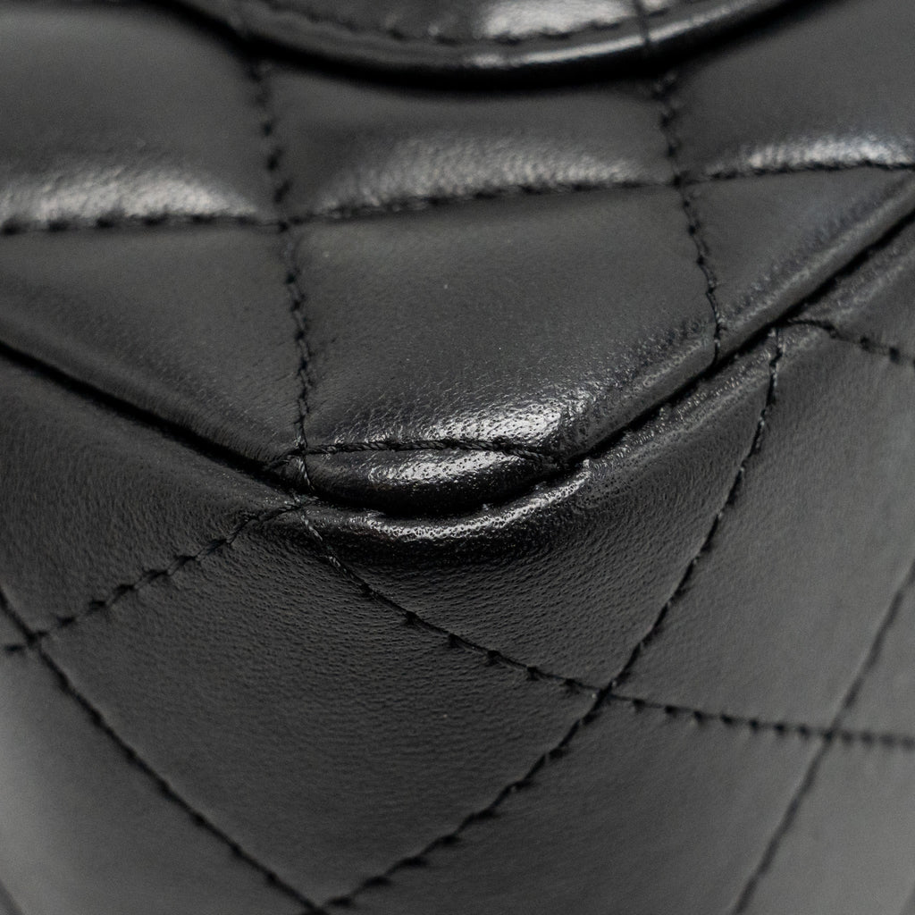 chanel-so-black