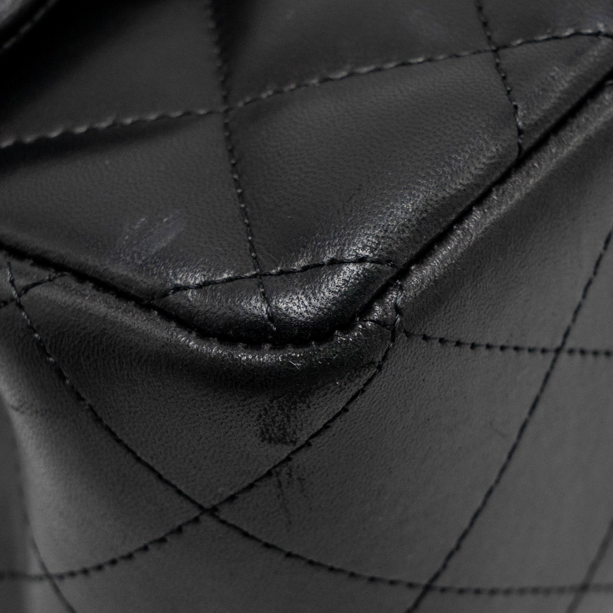 chanel-jumbo-classic-double-flap-bag-lambskin-so-black-copy