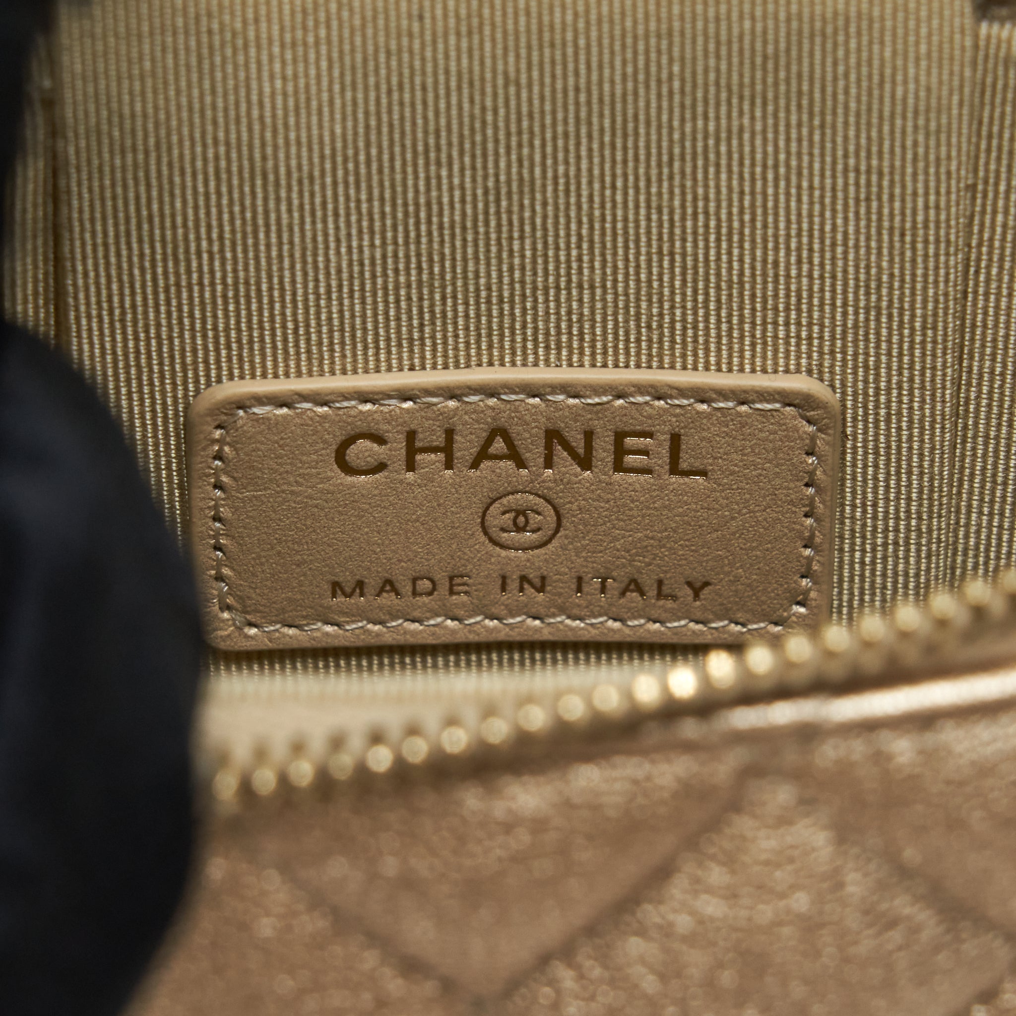 chanel-classic-vanity-phone-holder-with-chain-lambskin-gold-ghw