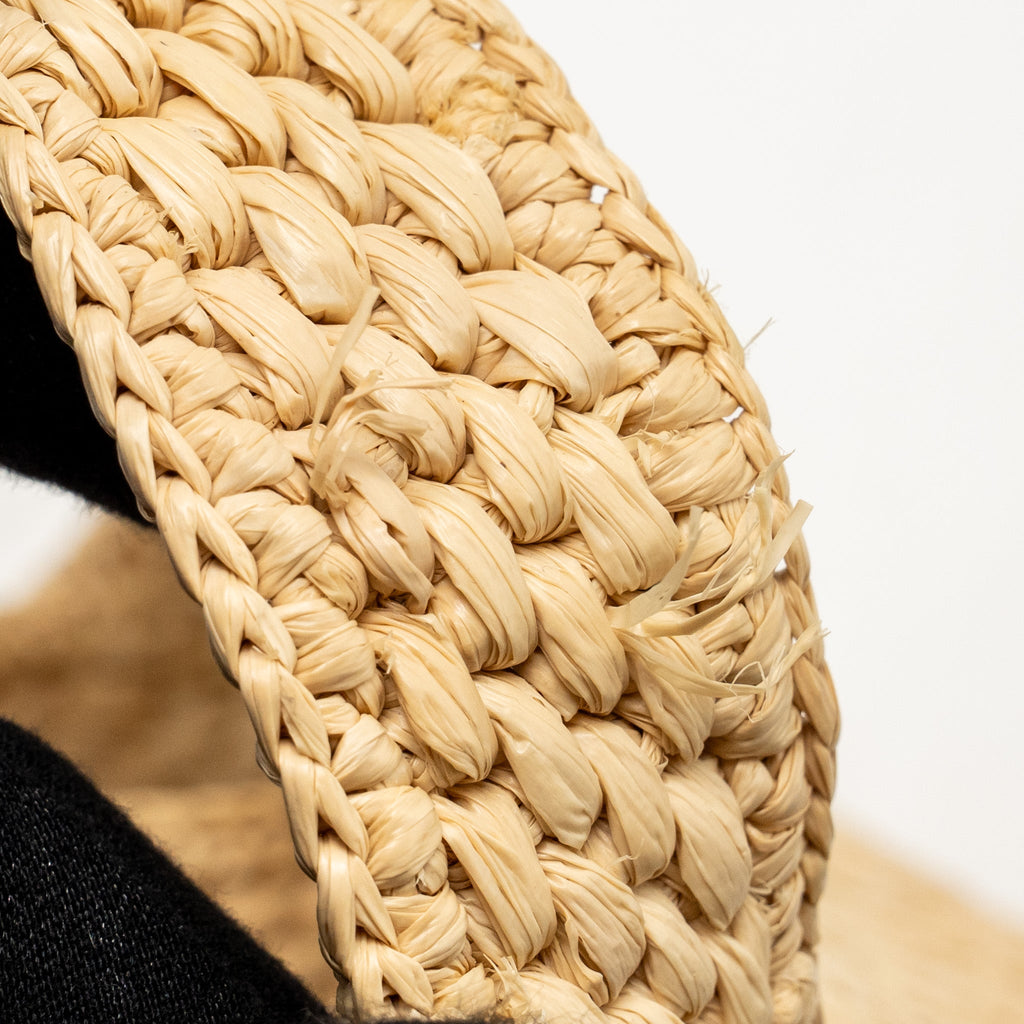 loewe-small-font-tote-bag-raffia-calfskin-natural-ghw