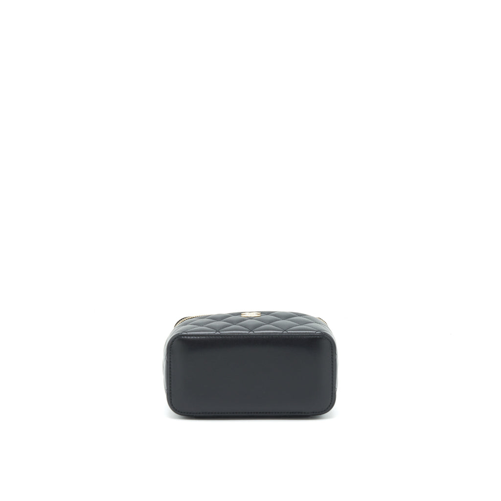 chanel-top-handle-long-vanity-with-chain-lambskin-black-lghw-1