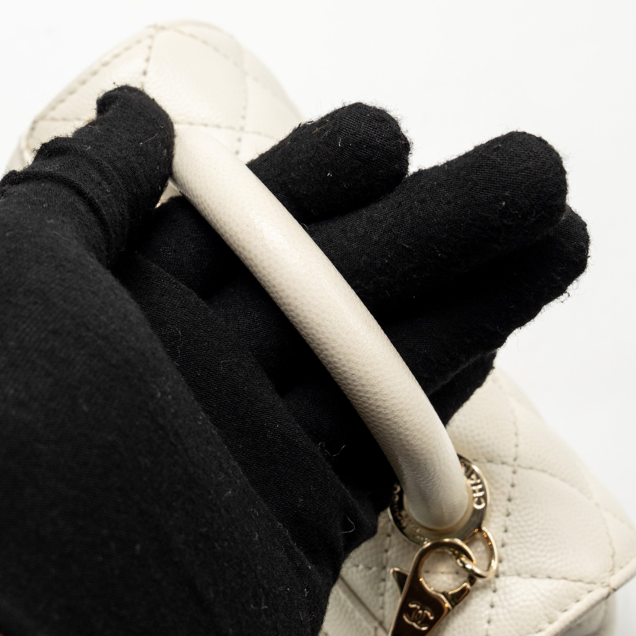 chanel-mini-coco-handle-caviar-white-lghwmicrochip