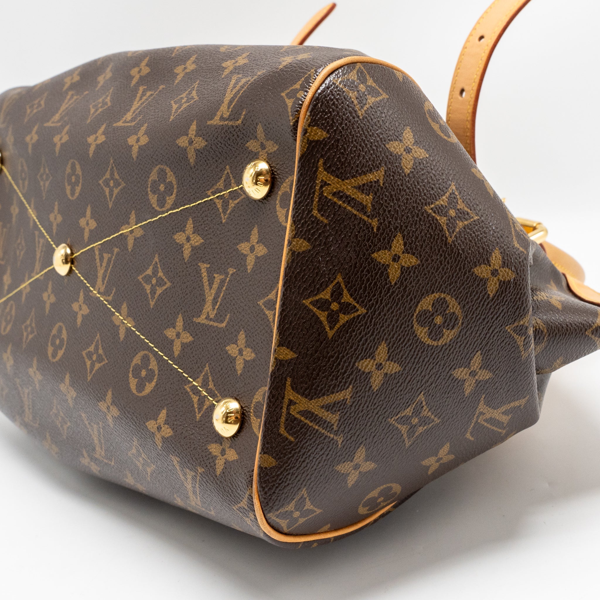 louis-vuitton-tivoli-tote-bag-monogram-canvas-ghw