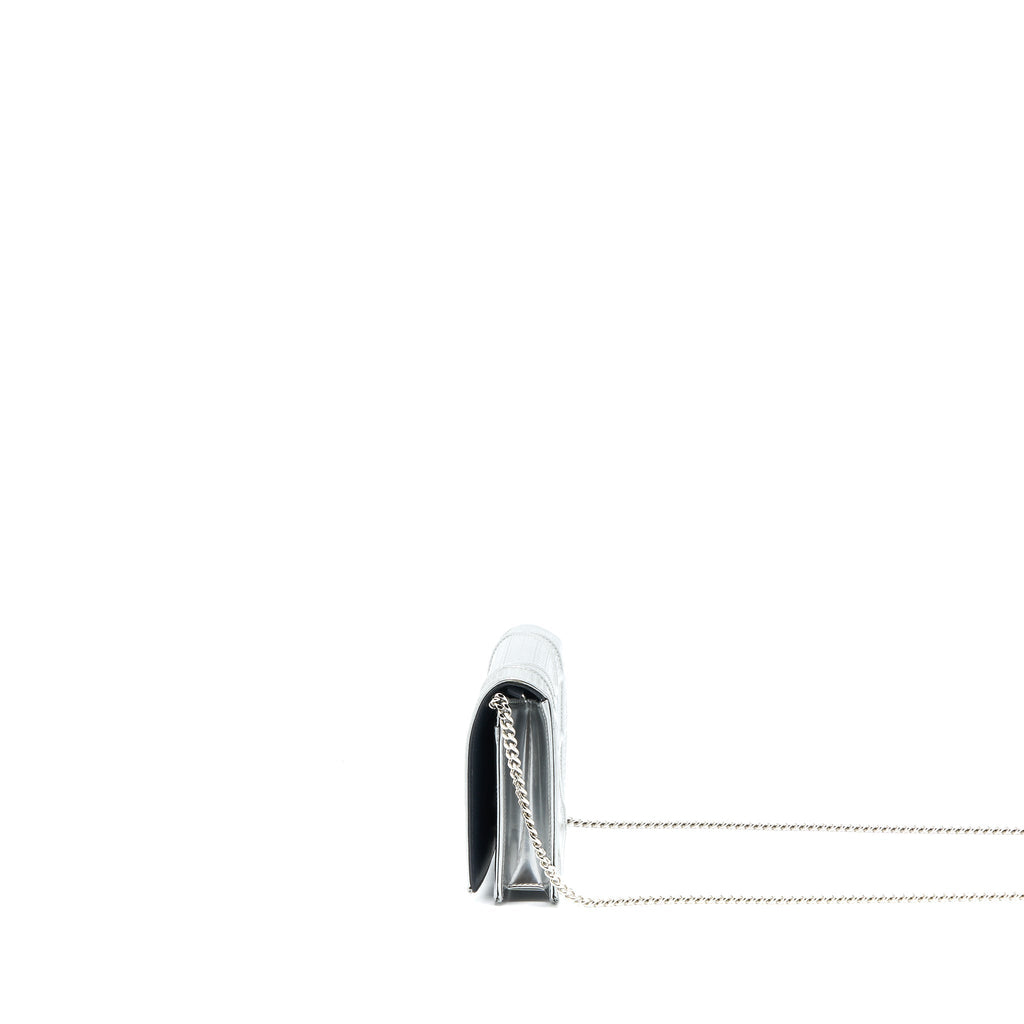 dior-diorama-wallet-on-chain-patent-metallic-silver-shw