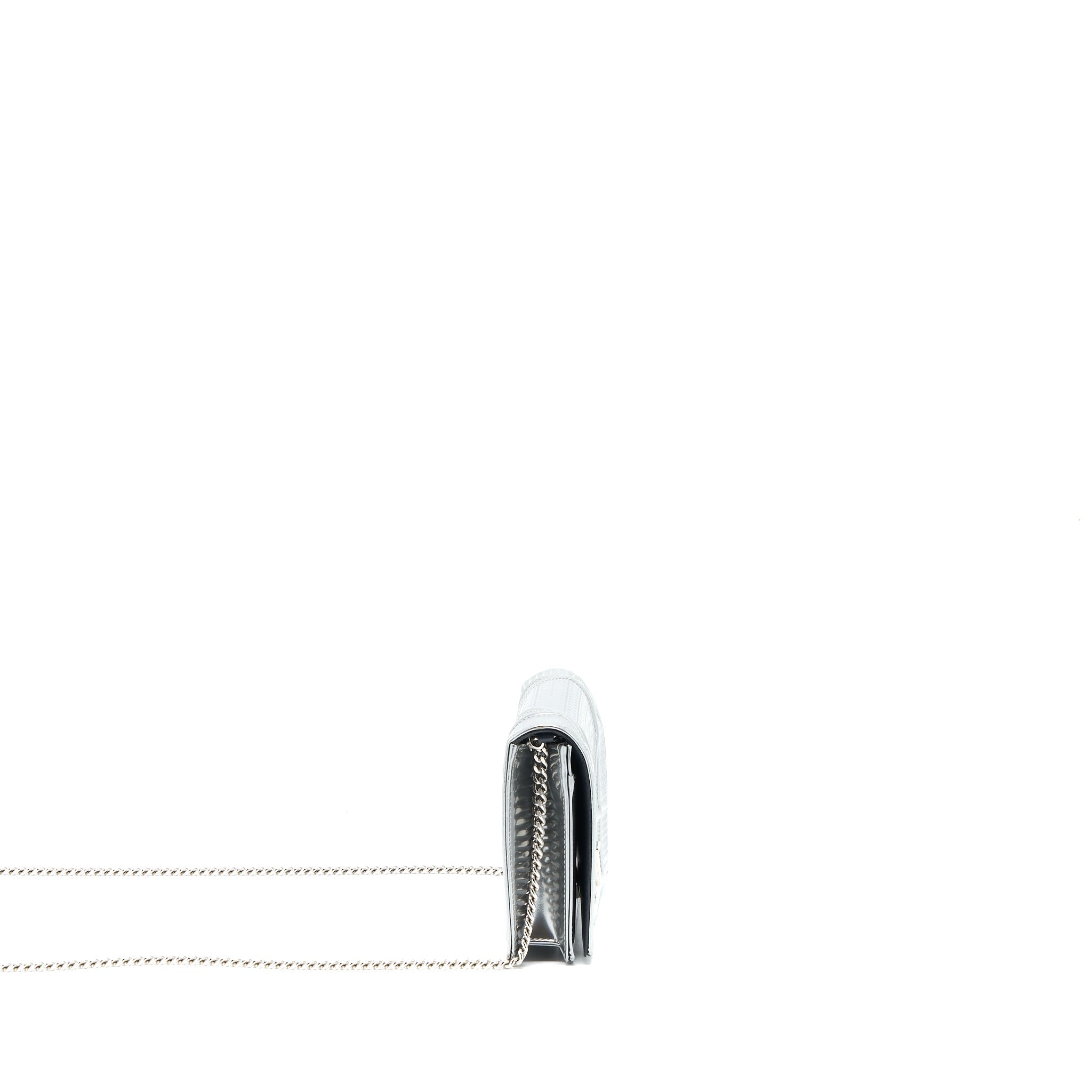 dior-diorama-wallet-on-chain-patent-metallic-silver-shw