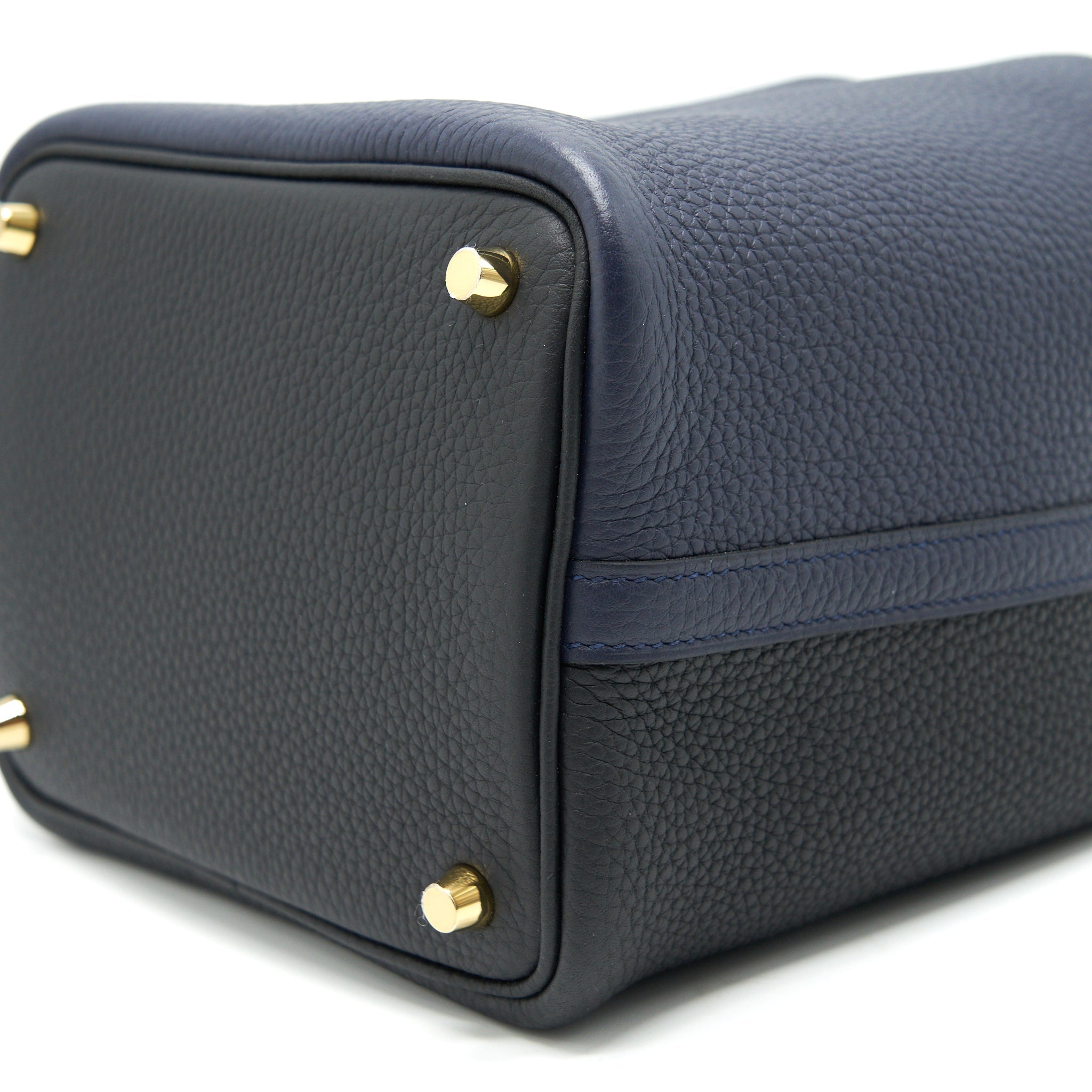 hermes-picotin-18-lock-bag-bleu-nuit-noir-bleu-frida