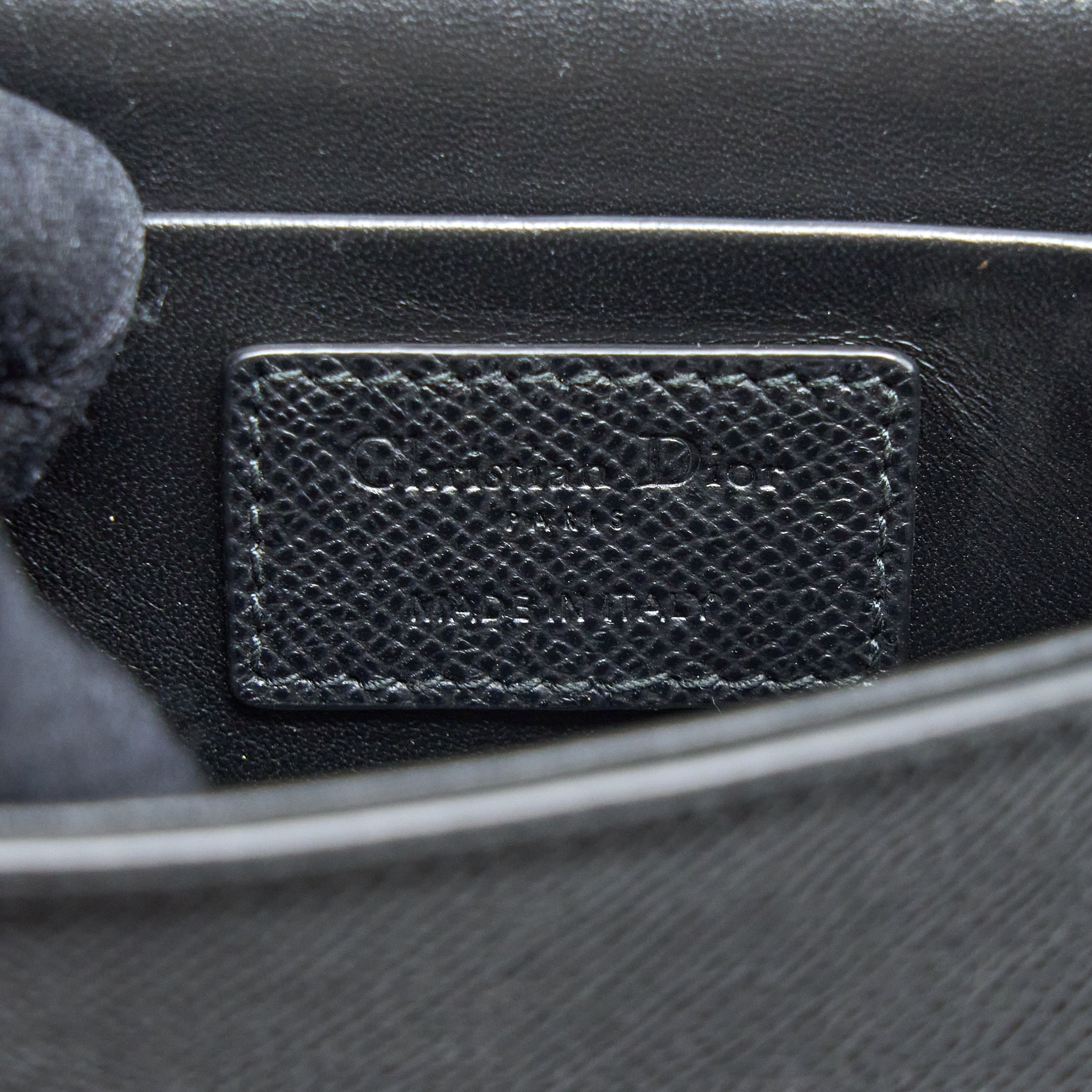 dior-30-montaigne-box-calfskin-black-with-black-hardware