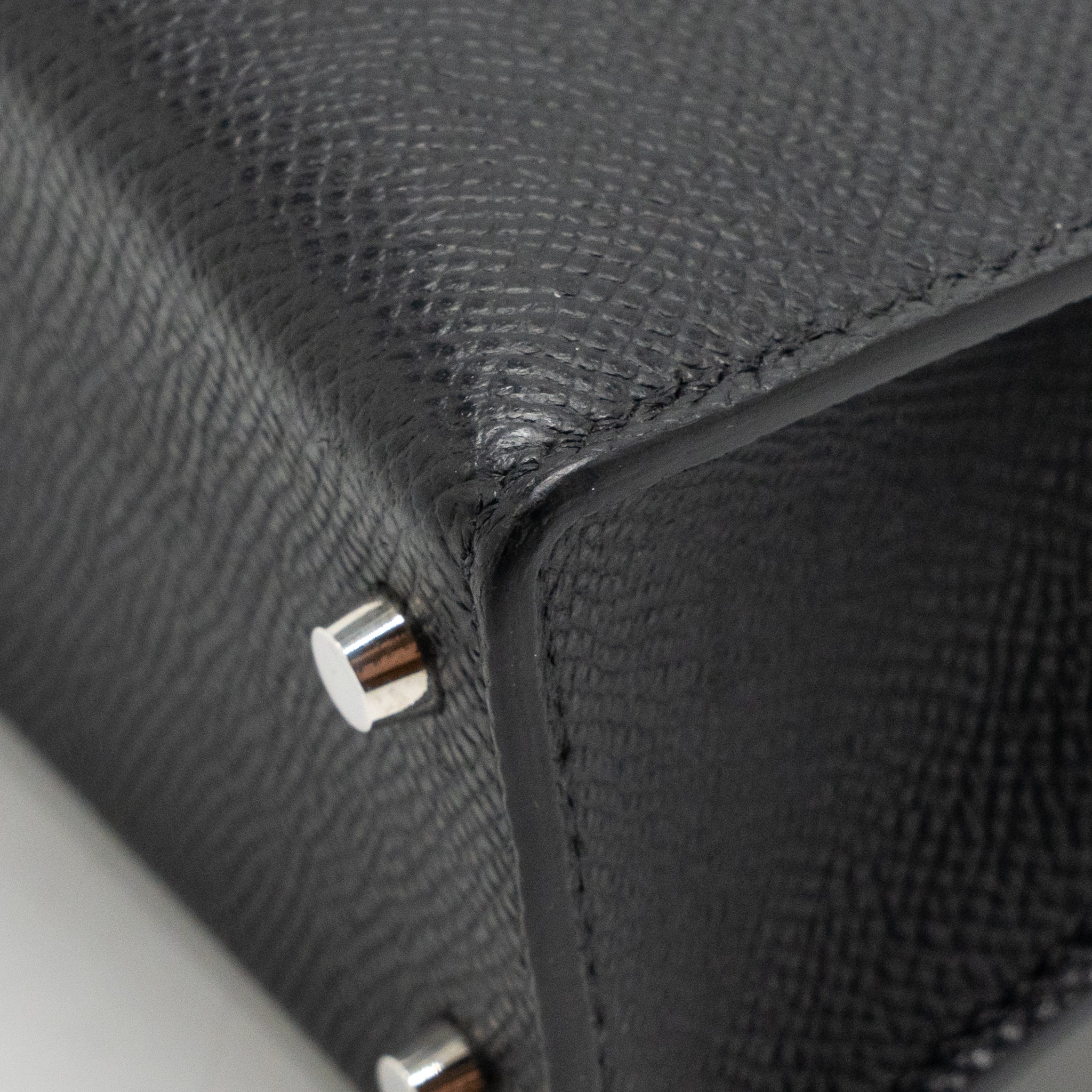 hermes-mini-kelly-epsom-black-shw-stamp-b