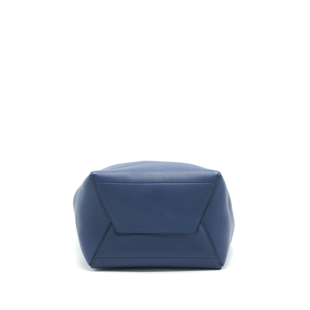 celine-sangle-bucket-bag-navy-ghw-new-logo-1